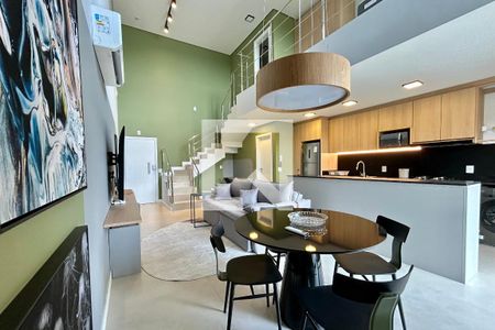 Sala de apartamento para alugar com 1 quarto, 77m² em Lagoa da Conceição, Florianópolis