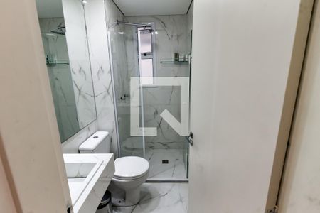 Banheiro Corredor de apartamento à venda com 3 quartos, 69m² em Vila Praia, São Paulo