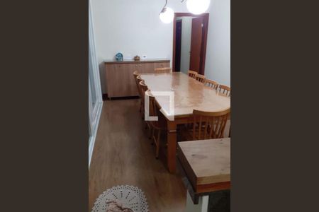 Casa à venda com 3 quartos, 297m² em Swiss Park, Campinas