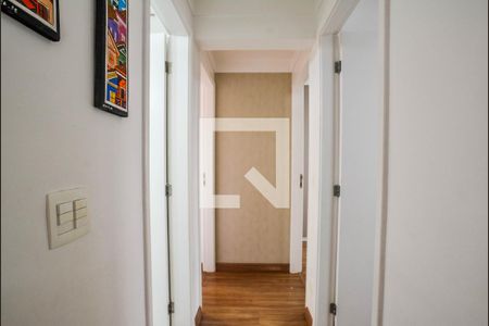 Corredor de apartamento à venda com 3 quartos, 70m² em Vila Valparaíso, Santo André