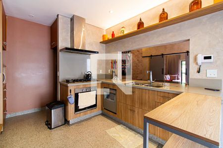 Cozinha de casa para alugar com 4 quartos, 280m² em Pompeia, São Paulo