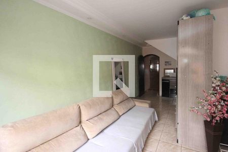 Casa à venda com 3 quartos, 300m² em Vila Primavera, São Paulo