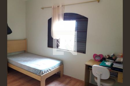 Casa à venda com 3 quartos, 138m² em Jardim Maria Duarte, São Paulo