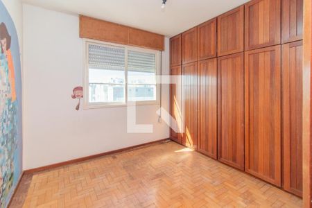 Quarto 1 de apartamento para alugar com 2 quartos, 67m² em Santana, Porto Alegre