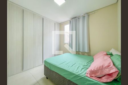 Quarto 1 de apartamento à venda com 2 quartos, 45m² em Jardim Boa Vista, Osasco