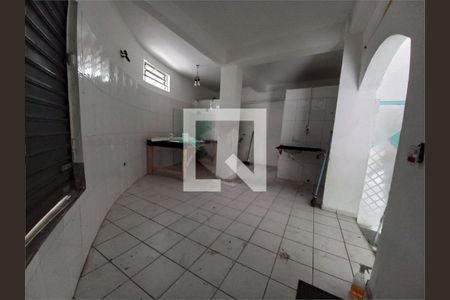 Casa à venda com 2 quartos, 300m² em Jardim Pinheiros, São Paulo