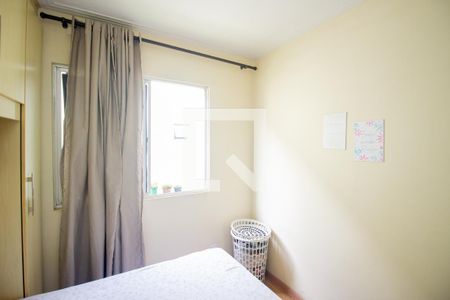 Quarto 2 de apartamento à venda com 2 quartos, 44m² em Chácaras Califórnia, Contagem
