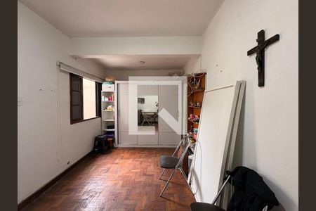 Quarto e sala casa 1 de casa à venda com 4 quartos, 187m² em Parque Jaçatuba, Santo André