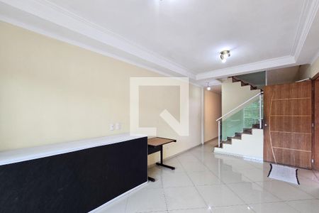 Sala de casa à venda com 3 quartos, 200m² em Ferrazópolis, São Bernardo do Campo