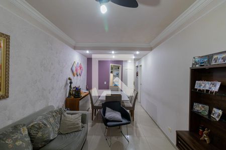 Sala de casa de condomínio para alugar com 3 quartos, 120m² em Cangaiba, São Paulo