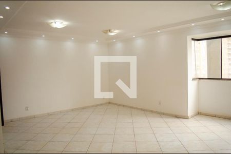 Apartamento para alugar com 4 quartos, 121m² em Nova Suiça, Goiânia