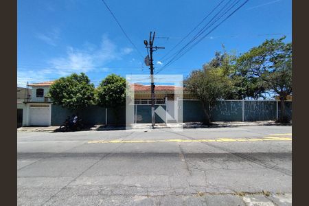 Fachada de casa para alugar com 4 quartos, 730m² em São João Climaco, São Paulo