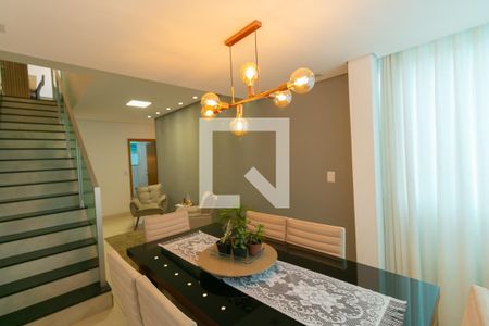 Apartamento à venda com 3 quartos, 218m² em Manacás, Belo Horizonte