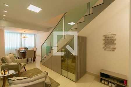 Apartamento à venda com 3 quartos, 218m² em Manacás, Belo Horizonte