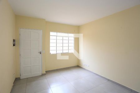 Casa à venda com 2 quartos, 145m² em Campo Limpo, São Paulo