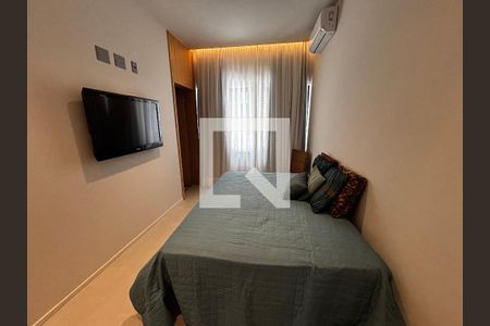 Suíte 1 de casa de condomínio à venda com 5 quartos, 1500m² em Barra da Tijuca, Rio de Janeiro