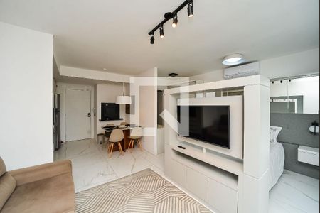 Sala/Quarto de kitnet/studio à venda com 1 quarto, 39m² em Bela Vista, Porto Alegre