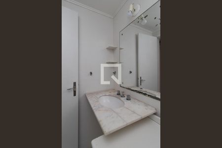 Banheiro de apartamento à venda com 1 quarto, 40m² em Cidade Baixa, Porto Alegre