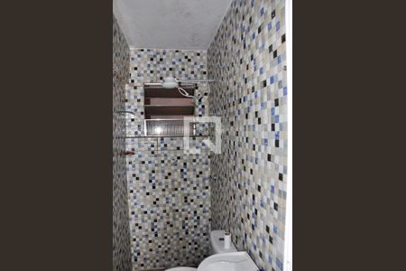 Detalhe - Banheiro Social de casa à venda com 2 quartos, 140m² em Jardim Antartica, São Paulo