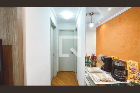 Corredor de apartamento à venda com 2 quartos, 50m² em Jardim Centenario, São Paulo