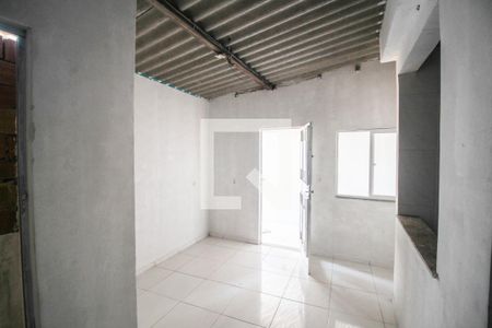 Sala de casa para alugar com 1 quarto, 155m² em Barro Vermelho, Belford Roxo
