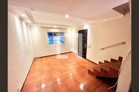Sala de casa à venda com 3 quartos, 92m² em Vila Dionisia, São Paulo