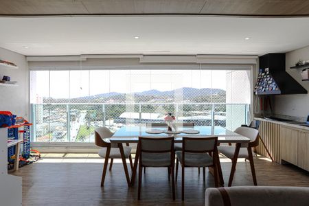 Sacada de apartamento para alugar com 3 quartos, 116m² em Vila Mogilar, Mogi das Cruzes