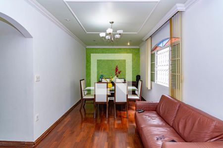 Sala de casa à venda com 3 quartos, 177m² em João Pinheiro, Belo Horizonte