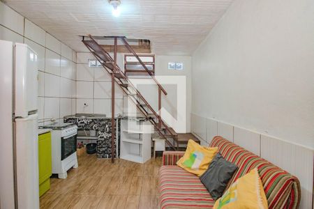 Sala/Cozinha de casa de condomínio para alugar com 1 quarto, 35m² em Passo da Areia, Porto Alegre