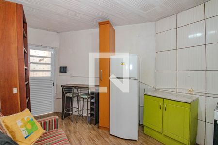 Sala/Cozinha de casa de condomínio para alugar com 1 quarto, 35m² em Passo da Areia, Porto Alegre