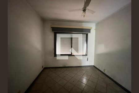 Quarto de casa para alugar com 3 quartos, 180m² em Centro, São Leopoldo