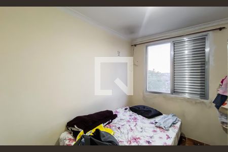 Quarto 2 de apartamento para alugar com 2 quartos, 48m² em Vila Silvia, São Paulo