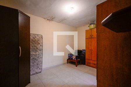 Casa à venda com 2 quartos, 95m² em Vila Santo Estefano, São Paulo