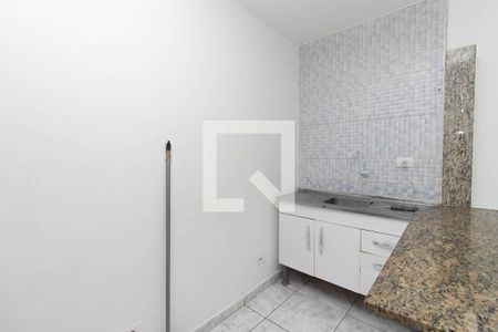 Kitnet de casa para alugar com 1 quarto, 30m² em Jardim Brasil, São Paulo