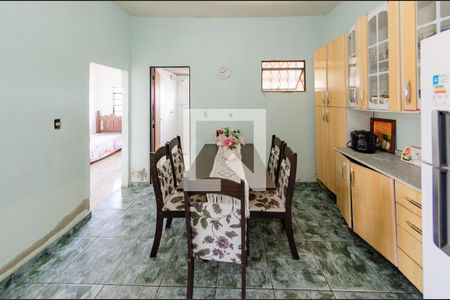 Sala de jantar de casa à venda com 6 quartos, 140m² em Dom Bosco, Belo Horizonte
