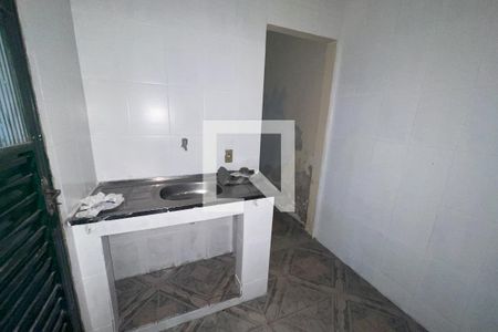 Cozinha de apartamento para alugar com 1 quarto, 42m² em Parque Lafaiete, Duque de Caxias