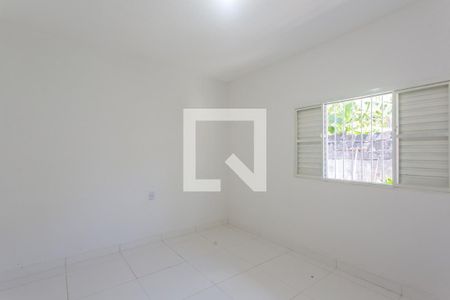 Quarto de casa para alugar com 1 quarto, 50m² em Limoeiro, São Paulo