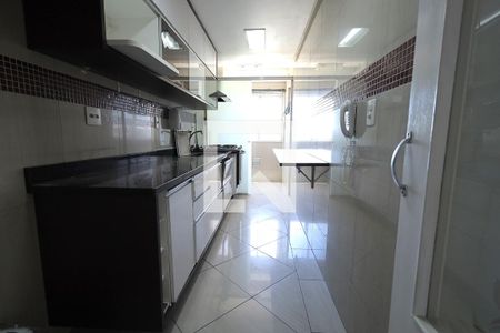 Cozinha de apartamento à venda com 3 quartos, 67m² em Vila Homero Thon, Santo André