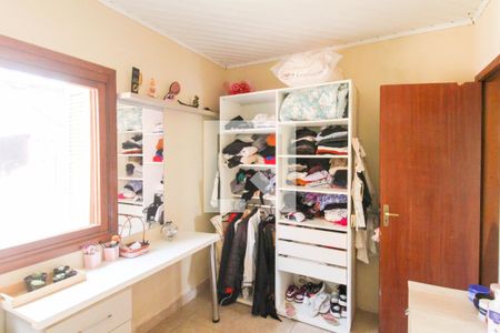 Quarto 2 de casa à venda com 3 quartos, 80m² em Niterói, Canoas