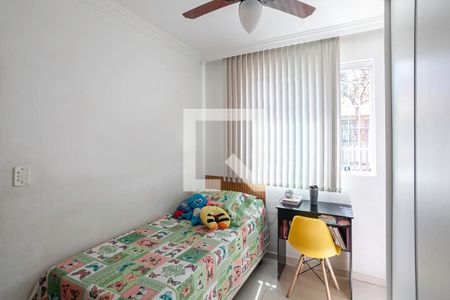 Quarto 2 de apartamento à venda com 3 quartos, 90m² em Sinimbu, Belo Horizonte