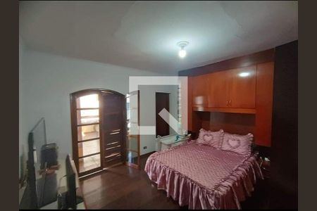 Casa à venda com 4 quartos, 224m² em Vila Nova, São Paulo