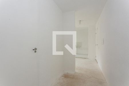 Corredor de apartamento para alugar com 1 quarto, 42m² em Vila Moreira, São Paulo