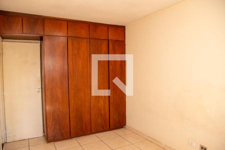 Quarto 1 de apartamento para alugar com 2 quartos, 66m² em Parque Jabaquara, São Paulo