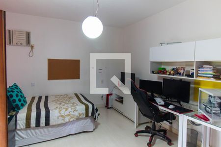 Casa de Condomínio à venda com 4 quartos, 375m² em Itaipu, Niterói