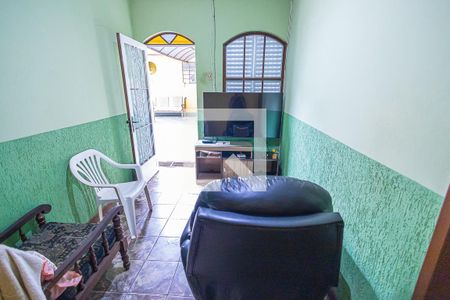 sala de casa à venda com 3 quartos, 281m² em Candelária, Belo Horizonte