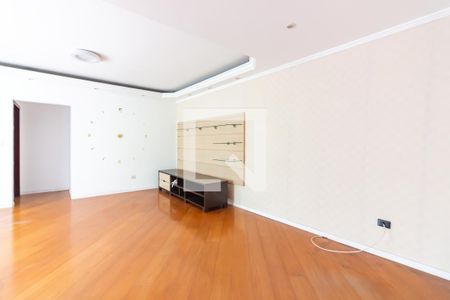 Sala de TV de casa para alugar com 3 quartos, 330m² em Km 18, Osasco