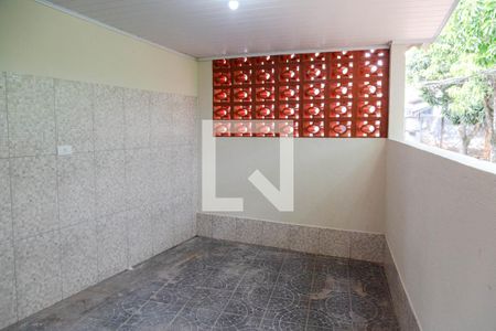 Área de Serviço de casa para alugar com 2 quartos, 80m² em Vila Mesquita, Guarulhos
