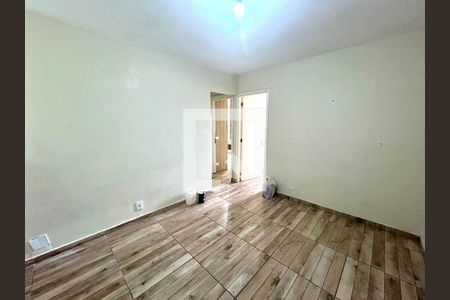 Sala de apartamento à venda com 2 quartos, 45m² em Vila Barros, Guarulhos