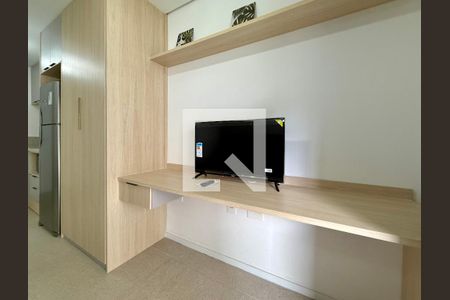 Quarto de kitnet/studio para alugar com 0 quarto, 26m² em Campo Belo, São Paulo