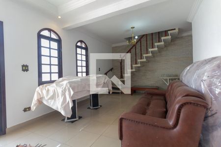 Sala de casa para alugar com 4 quartos, 495m² em Chácara Seis de Outubro, São Paulo